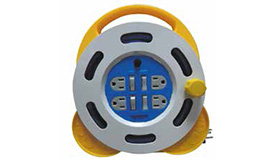 NEW-3332-3P(附接地)<br>自動斷電型安全電纜輪座